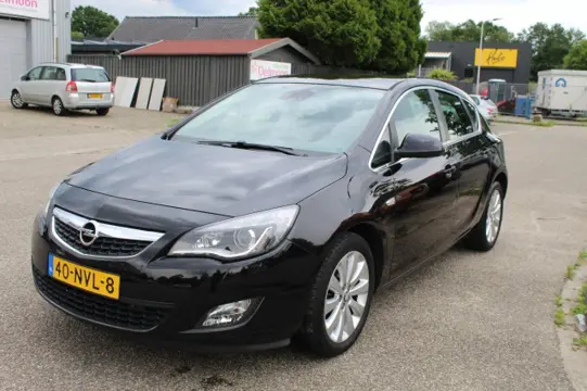 OPEL ASTRA 1.6 COSMO Automaat