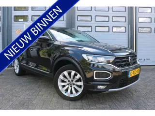 Volkswagen T-Roc 1.5 TSI Sport Autom Virtuel cockpit Xenon Navi Camera Bj:2021