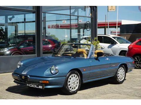 Alfa Romeo Spider 2.0 QV | Zender