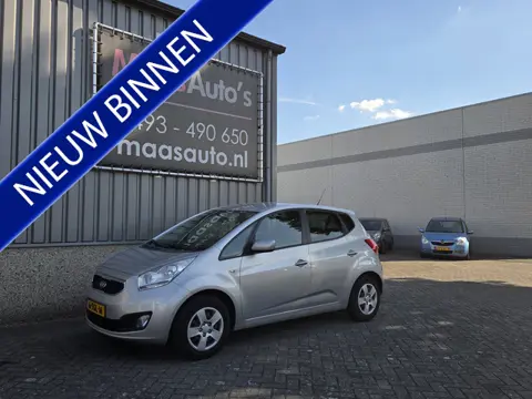 Kia Venga 1.6 CVVT Anniversary uitvoering automaat camera /navigatie 1e eigenaar !!
