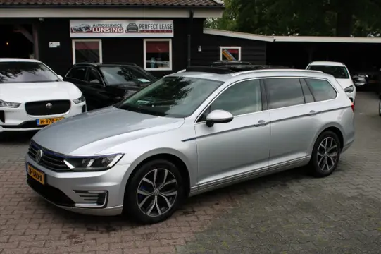 VOLKSWAGEN PASSAT 1.4 TSI GTE HIGHLINE 217PK - Panodak adapt cruise 