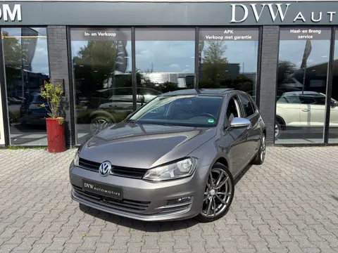 Volkswagen Golf 1.4 TSI ACT Highline, Automaat, Panorama dak