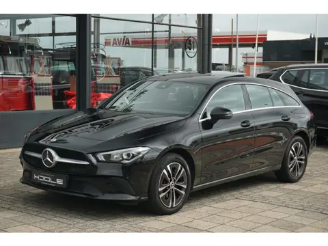 Mercedes-Benz CLA-klasse Shooting Brake 250 e Business Line | pano dak