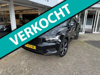Volvo XC40 2.0 T4 R-Design - Pano - Alcantara - Trekhaak - H&K Soundsystem