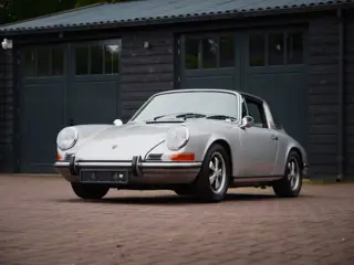 PORSCHE 911 Targa Â 2.4L Â Silver Metallic Â Fully Rebuilt Engine and Gearbox