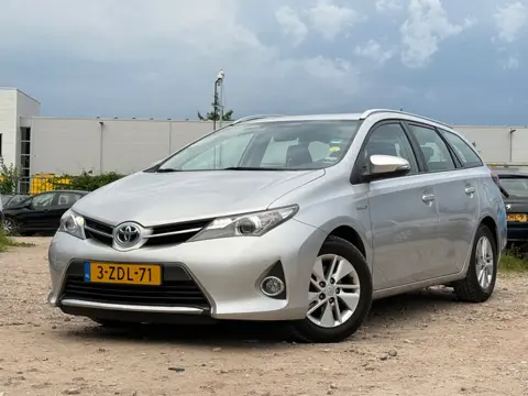 Toyota Auris Touring Sports 1.8 Hybrid Aspiration/AUTOMAAT
