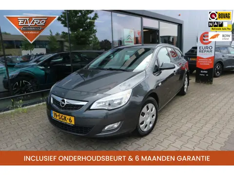 Opel Astra Sports Tourer 1.4 Turbo Edition AIRCO CRUISE NAVI PDC TREKHAAK RRIJKLAARPRIJS!!