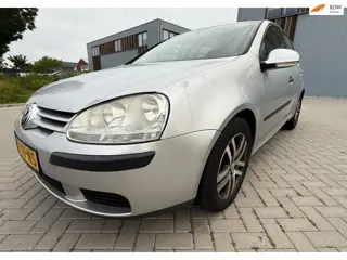 Volkswagen Golf 1.6 FSI Comfortl Business/ opknapper/ inruilkoopje/