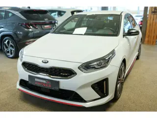 Kia Ceed 1.6 T-GDi GT 204pk Apple carplay, Add cruise, Camera, PDC, Trekhaak afneembaar!