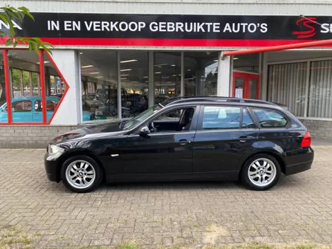 BMW 3-serie Touring 320i - E91 - Apk 04/27 - Inruil Mog !!