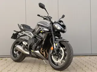 2023 Triumph Street Triple 765 R 118pk ABS (bj 2023)