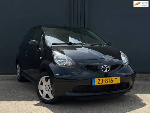 Toyota Aygo 1.0 | NWE APK | Airco | E-Pakket |
