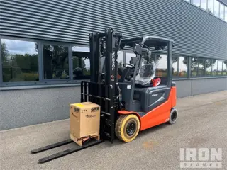 Toyota 9FBM25T (bj 2023)