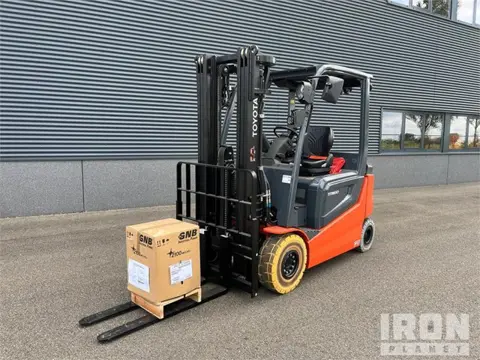 Toyota 9FBM25T (bj 2023)