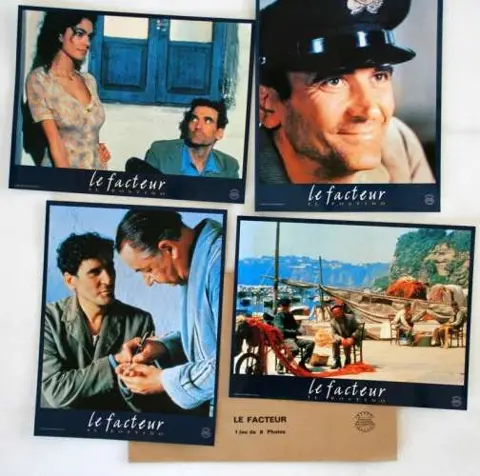 IL POSTINO lobbycard set.