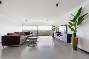 Woning aan de Jan van Zutphenstraat te Amsterdam