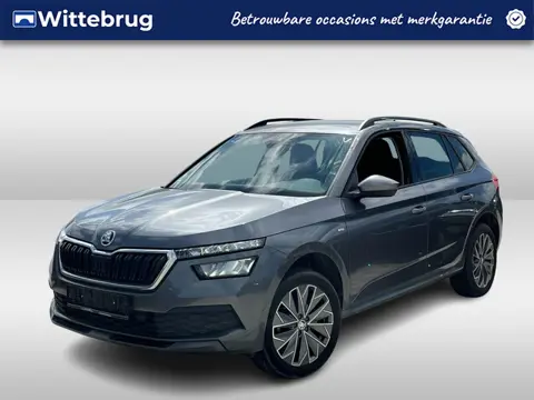 Škoda Kamiq 1.0 TSI 95pk Ambition TOUR / Navigatie by APP / LM 17 inch / Parkeersensoren A / LED / C
