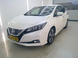 Nissan Leaf N-Connecta 40 kWh (bj 2019, automaat)