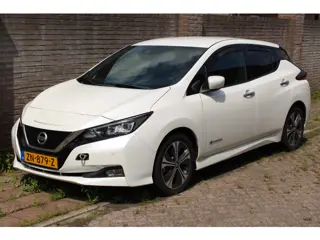 Nissan Leaf Tekna 40 kWh//BATTERY PACK DEFECT!! (bj 2019)