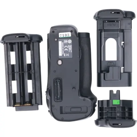 Tweedehands Nikon MB-D12 Batterypack voor D810/D800/800E CM7103
