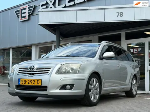 Toyota Avensis Wagon 2.0 VVTi Luna