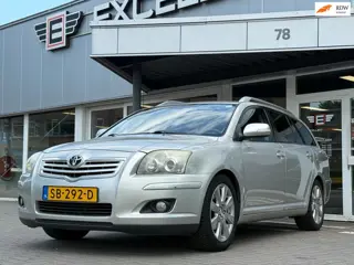 Toyota Avensis Wagon 2.0 VVTi Luna