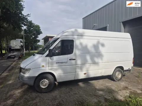 Mercedes-Benz Sprinter 312D 2X 1999 MANUEEL LANG GEAR CLEAN CAR