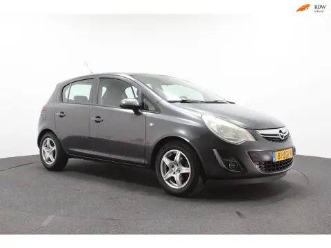 Opel Corsa 1.4-16V Anniversary Edition | Airco | Sportvelgen | Trekhaak