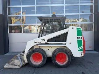 Bobcat 643 (bj 1984)