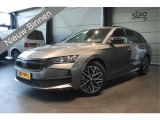 Škoda Octavia Combi 2.0 TDI Sportline navi camera led trekhaak 150 pk !!
