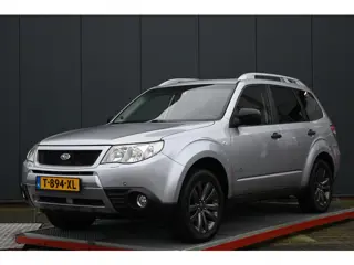 Subaru Forester 2.0 Luxury Plus trekhaak (bj 2013)