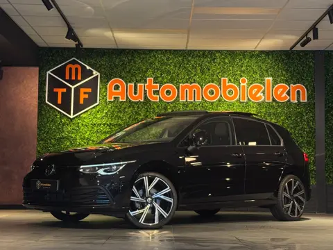 Volkswagen Golf 1.5 eTSI 150 PK |MATRIX|PANO|ACC|IQ.DRIVE|GARANTIE