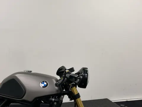 BMW K 1100 RS BMW K 1100 RS (bj 1996)
