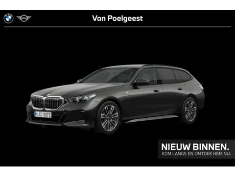 BMW 5 Serie Touring 530e M Sport Edition Driving Assistant Professional / Comfort Access / Harman Ka