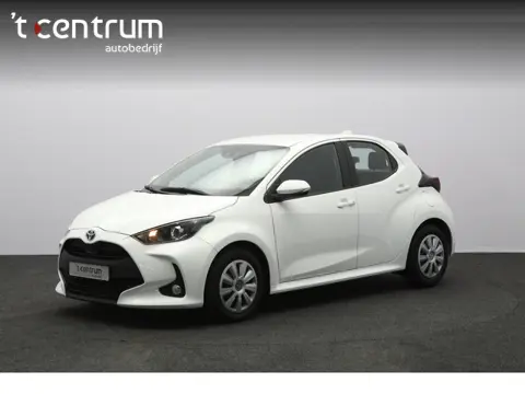 Toyota Yaris 1.5 Hybrid 115 Comfort Automaat, Climate Control, Navigatie, Adap. Cruise Control, Carm
