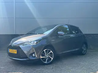 Toyota Yaris 1.5 Hybrid Premium (bj 2018, automaat)