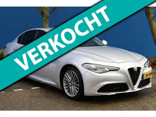 Alfa Romeo Giulia 2.0T Super