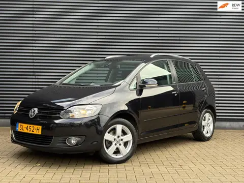 Volkswagen Golf Plus 1.2 TSI Highline BlueMotion NWE APK| RIJKLAAR | CLIMA | STOELVERWARMING