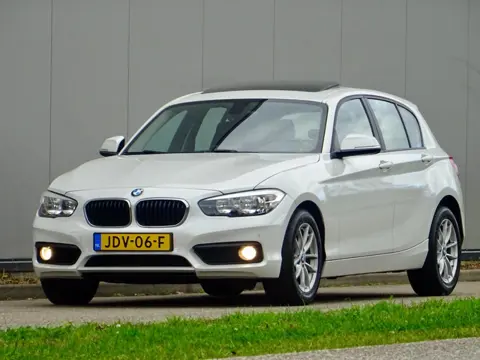 BMW 1-serie 116i Sport /// Pearl / Pano-Dak / Dealer-Oh