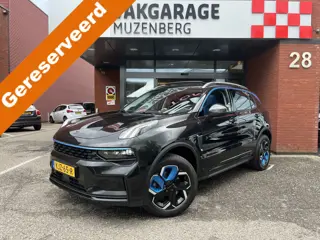 Lynk & Co 01 1.5 // INFINITY SOUND // SCHUIF-KANTELDAK // NAVI+CARPLAY // ELEK. ACHTERKLEP // ADAPTI