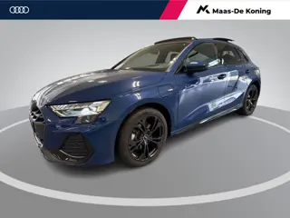 Audi A3 Sportback 40 TFSI e S edition · Panoramadak · Camera · Sonos Sound · Dodehoeksensor · Head-U