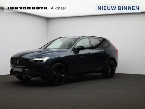 Volvo XC60 2.0 T8 Plug-in hybrid AWD Plus Black Edition / Pano. dak / Stoel-, achterbank- + stuurwie