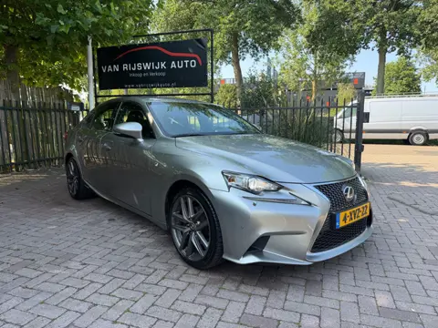 Lexus IS 300h F Sport Edition Xenon Leder Camera Cruise-con