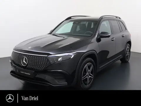 Mercedes-Benz EQB 300 4MATIC AMG Line 71 kWh | Burmester HUD Memory Keyless