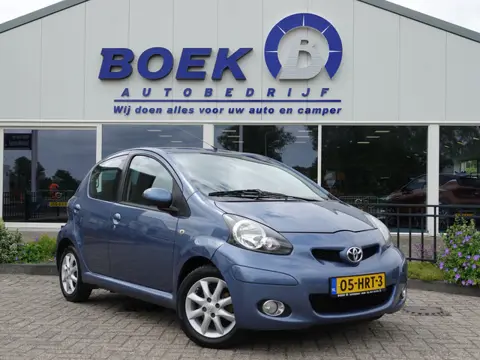 Toyota Aygo 1.0-12V Comfort NWE APK | AIRCO | AUDIO | LMV | INRUILKOOPJE