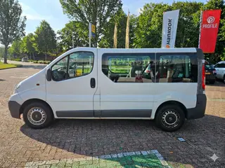 Opel Vivaro Combi Vivaro