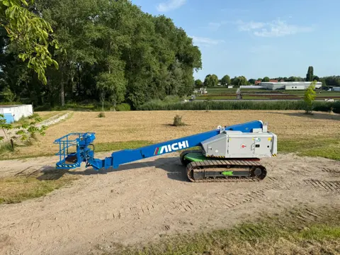 Aichi SR18A Isuzu Diesel 20 meter Rups Telescoop Hoogwerker
