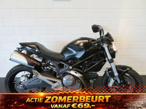 Ducati MONSTER 696 M696 TOP CONDITIE!! (bj 2008)