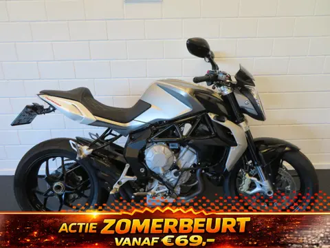 MV Agusta BRUTALE 675 SUPER FRAAI! (bj 2013)