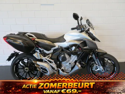 MV Agusta STRADALE 800 ABS RIVALE TOPSTAAT!! (bj 2017)
